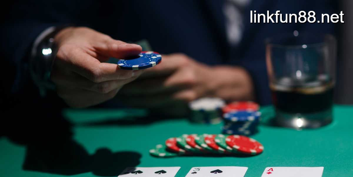 Tăng cược chủ động trước flop